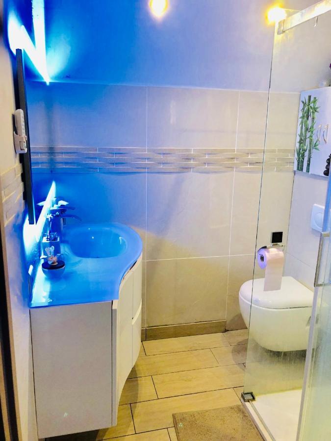 Chambres D'Hotes A Themes A 2,4Km Du Parc Magny-le-Hongre Eksteriør billede